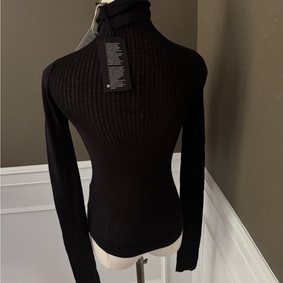 DSQUARED2 Black Turtleneck Sweater. Medium. NWT. - Picture 3 of 4